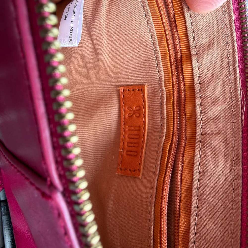 Hobo Darcy Leather Crossbody Bag Pink #005 - Picture 6 of 8